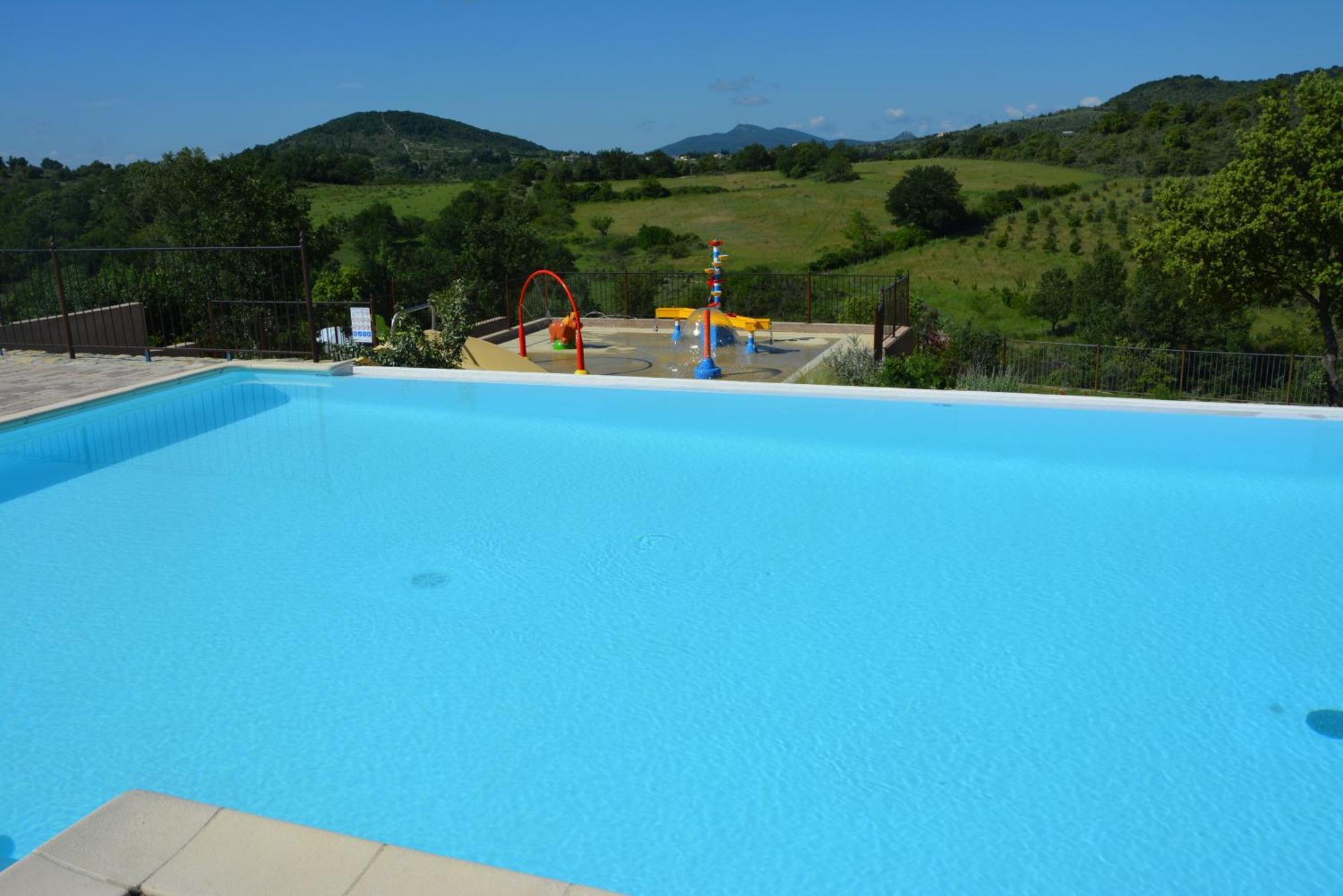 Domaine De Chadeyron Hotel Lagorce  Exterior foto