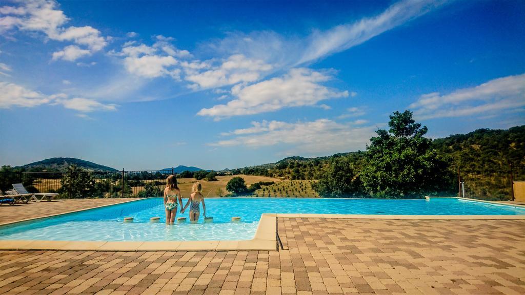 Domaine De Chadeyron Hotel Lagorce  Exterior foto